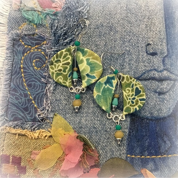 NEW Calico Fabric Earrings - Picture 3 of 4